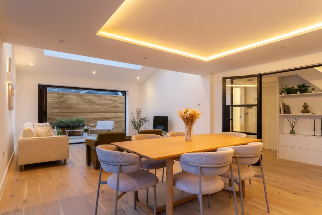 Additional image 11 of The Farriers, Hythe Road, Brighton