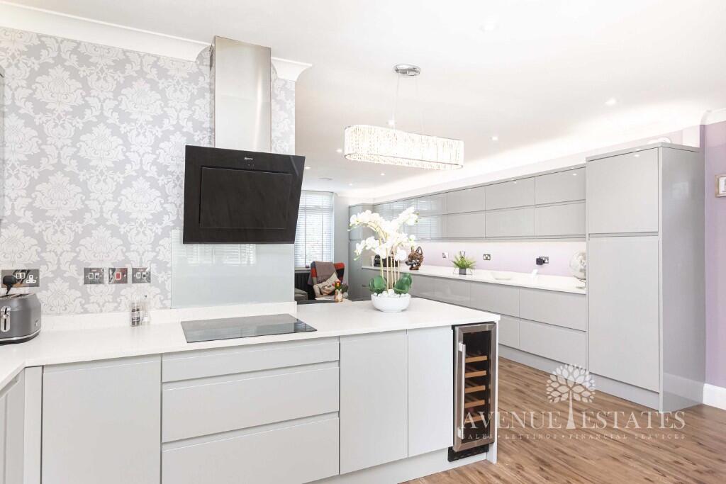 Additional image 38 of Thistlebarrow Road, Bournemouth, Dorset, BH7