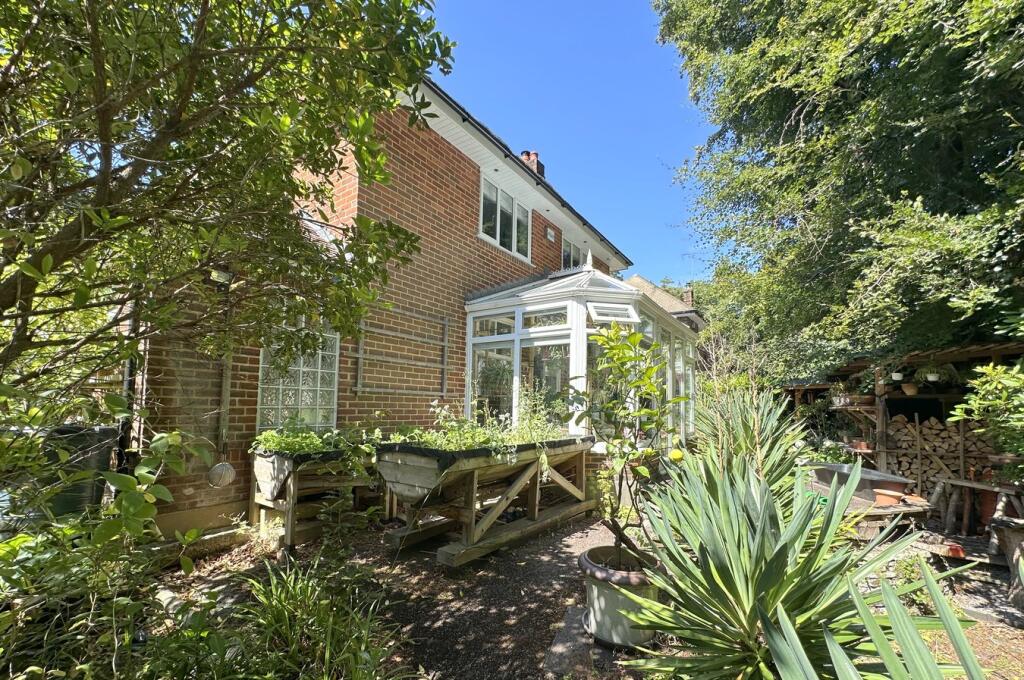 Additional image 17 of Bournewood Drive, Bournemouth, BH4