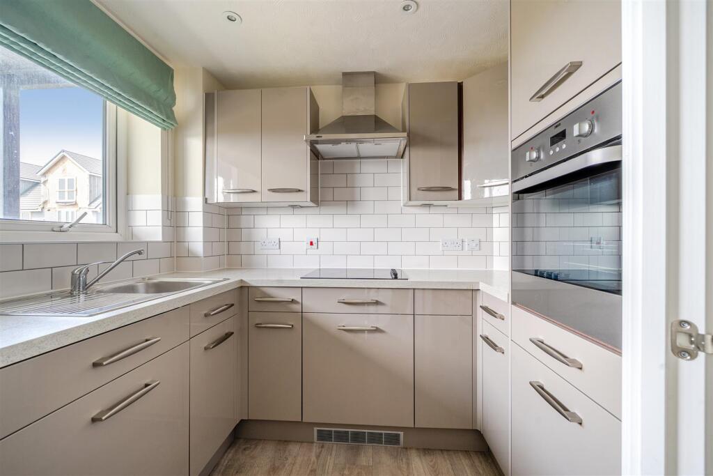 Additional image 4 of Neville Lodge, Peacehaven