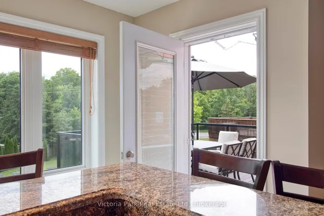 Additional image 15 of 44 Tami Crt