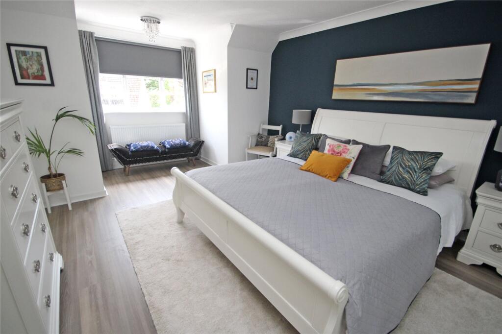 Additional image 10 of Everon Gardens, New Milton, Hampshire, BH25