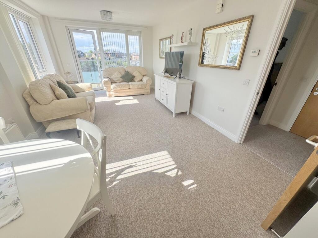 Additional image 4 of Parkstone Road, Poole, BH15