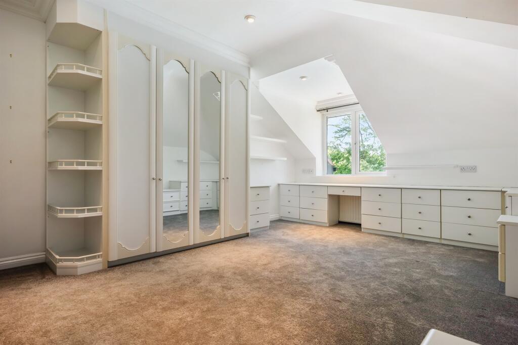 Additional image 19 of Broadstone