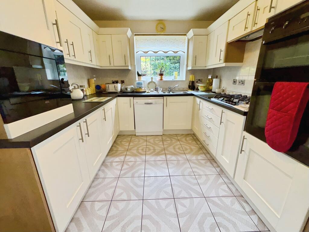 Additional image 4 of Grove Vale Avenue, Birmingham