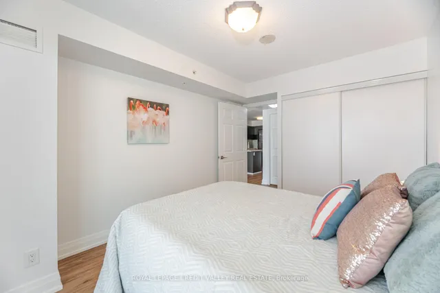 Additional image 27 of 565 Wilson Ave Unit W409