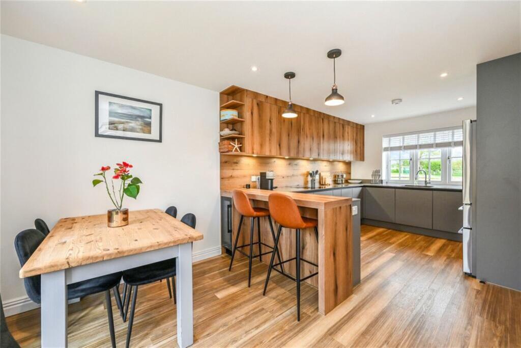 Additional image 3 of School Hill, Slindon, Arundel, BN18