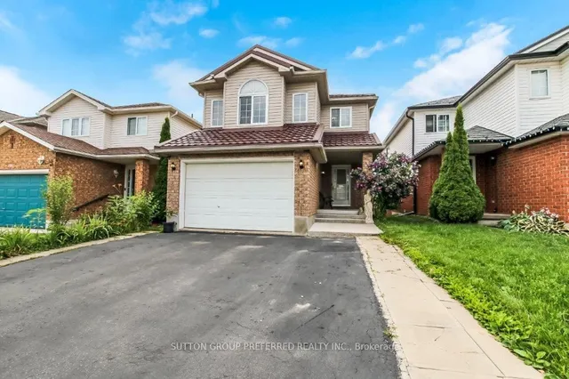 187 Hollyridge Cres