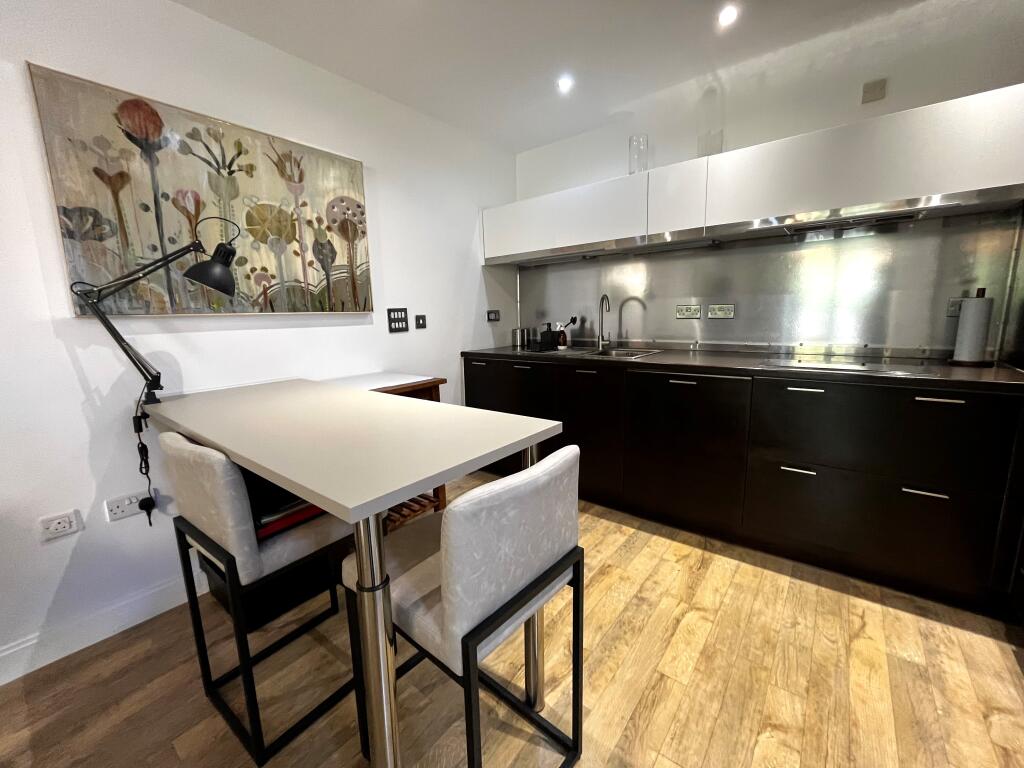 Additional image 7 of Southside - St Johns Walk