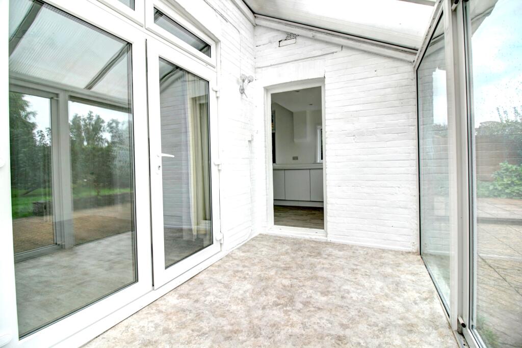 Additional image 11 of Hennings Park Road, Poole, BH15