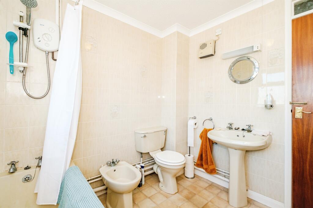 Additional image 11 of Brighton Road, Lancing