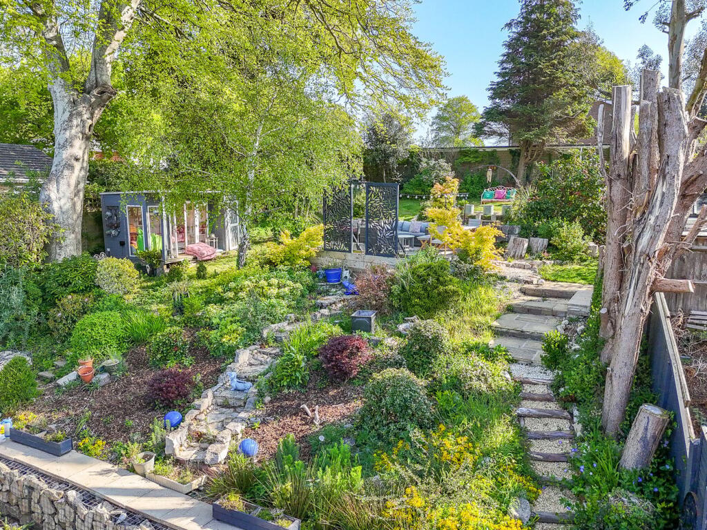 Additional image 19 of Manning Avenue, Highcliffe, Christchurch, BH23