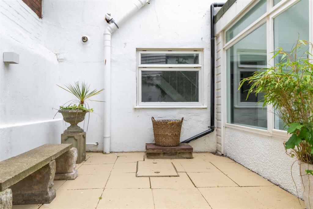 Additional image 12 of Graham Road, Worthing