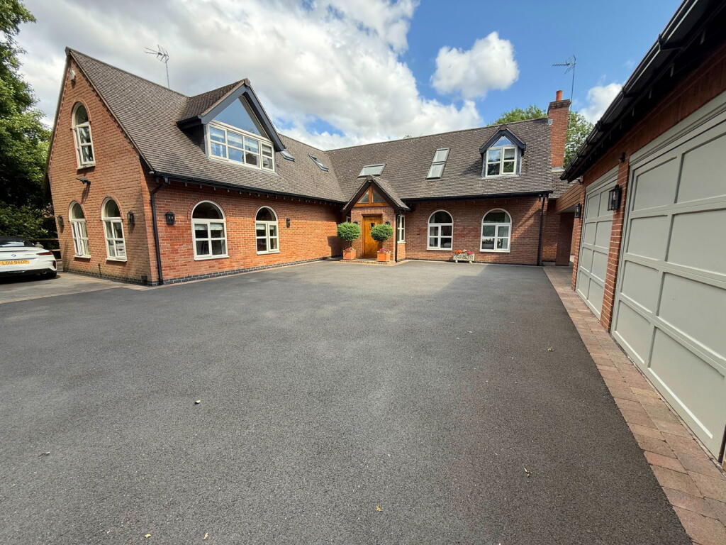 Additional image 39 of Barkers Lane, Wythall, B47 6BS