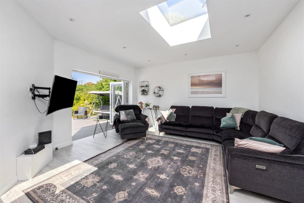 Additional image 5 of St. Lawrence Avenue, Worthing