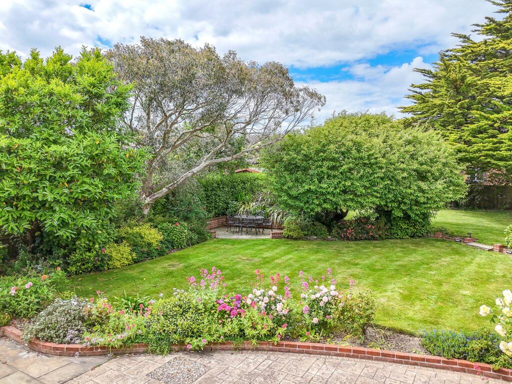 Additional image 4 of Wharncliffe Road, Highcliffe, Christchurch, BH23