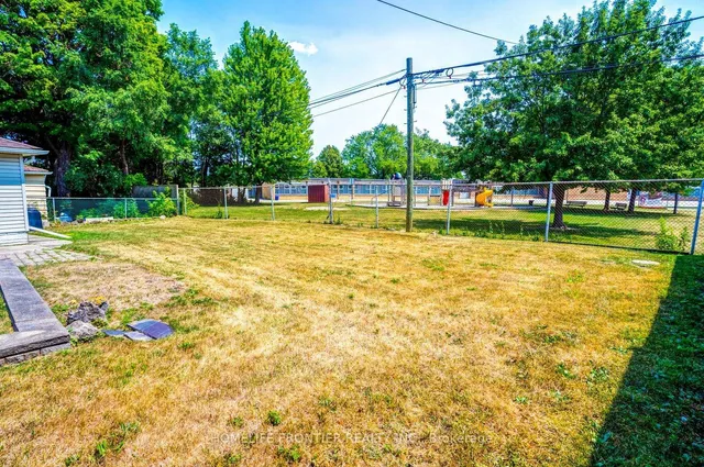 Additional image 44 of 23 Henley Cres