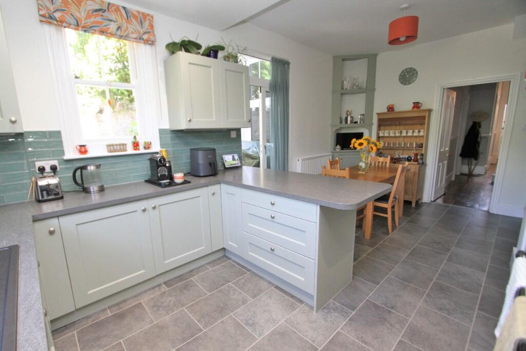 Additional image 6 of Gore Park Avenue, Eastbourne