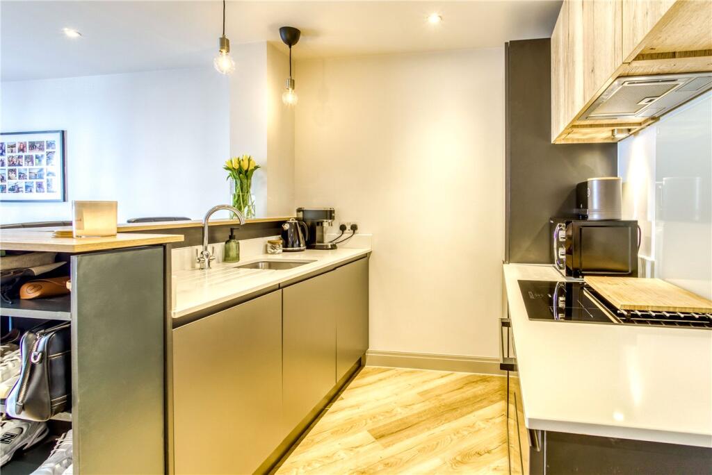 Additional image 5 of Commercial Road, Poole, Dorset, BH14