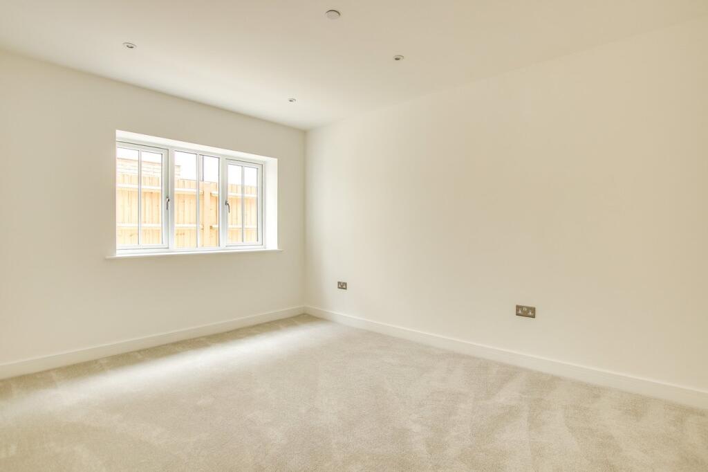 Additional image 6 of 173 Lymington Road, Highcliffe, Christchurch, BH23