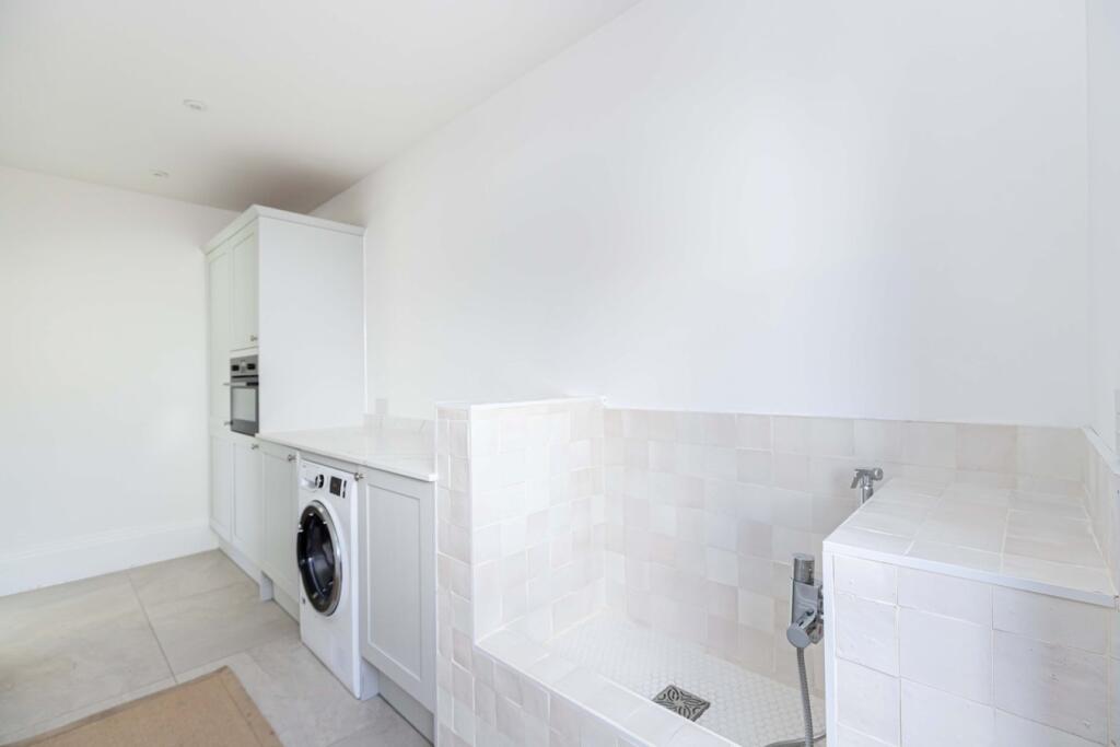 Additional image 50 of Beacon Road, Broadstone, BH18