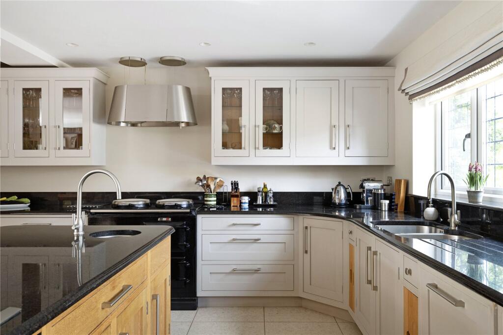 Additional image 10 of The Uplands, Harpenden, Hertfordshire, AL5