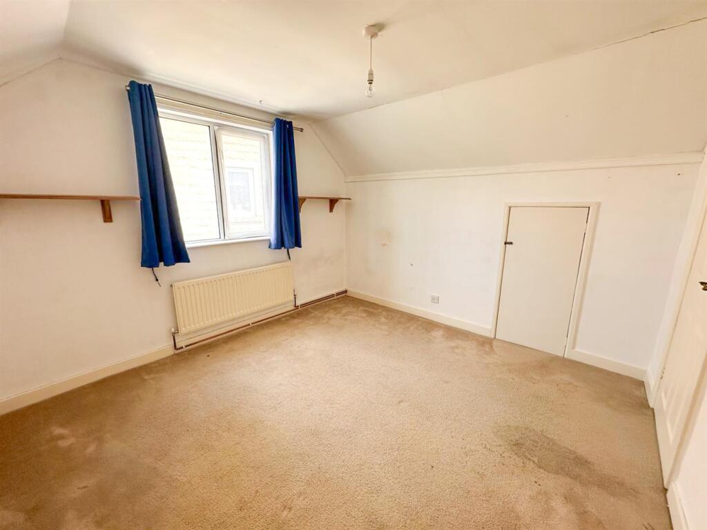 Additional image 11 of Hainsworth Road, Silsden,