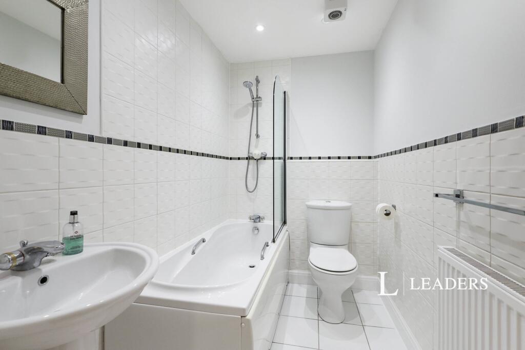 Additional image 8 of South Sovereign Harbour