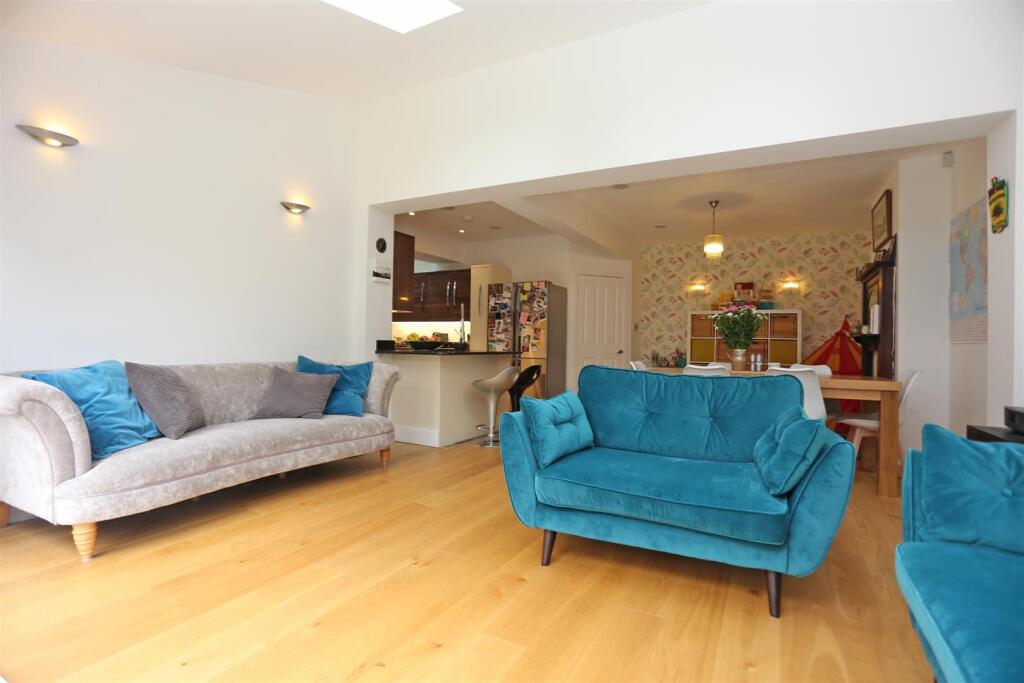 Additional image 8 of Tivoli Road, Brighton