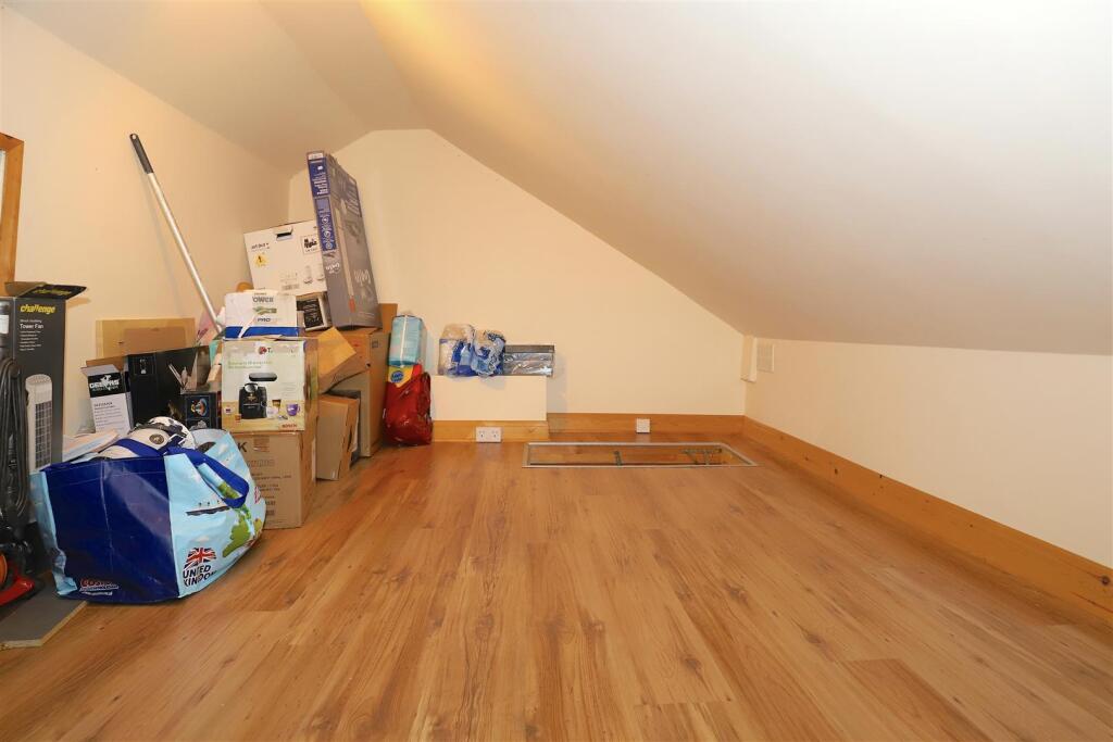 Additional image 13 of Neilston Rise, Bolton