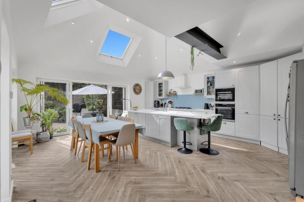 Additional image 10 of Parkside Residence, Warwick Road, Solihull