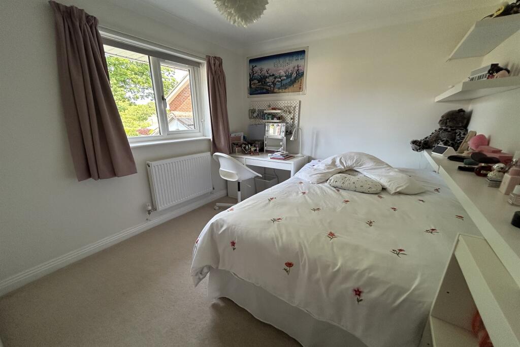 Additional image 13 of Ridge