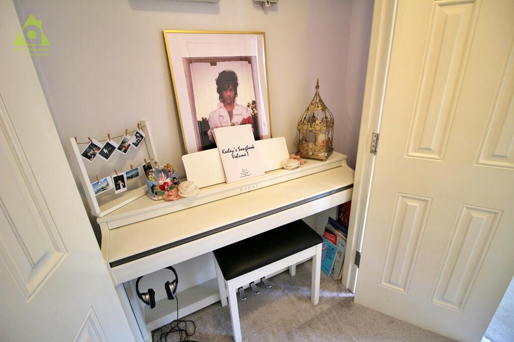 Additional image 8 of Cravenwood Rise, Westhoughton, BL5 3ZR