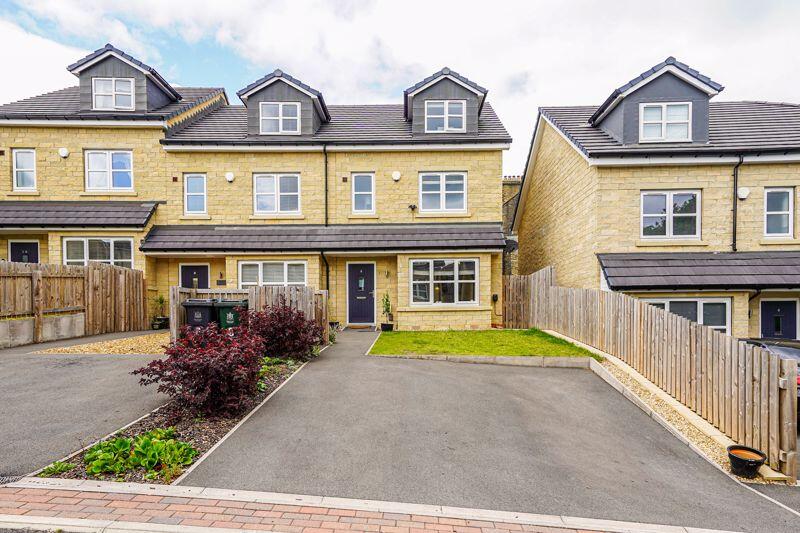 Additional image 32 of Hutton Hall Drive, Bradford, BD2 2AP