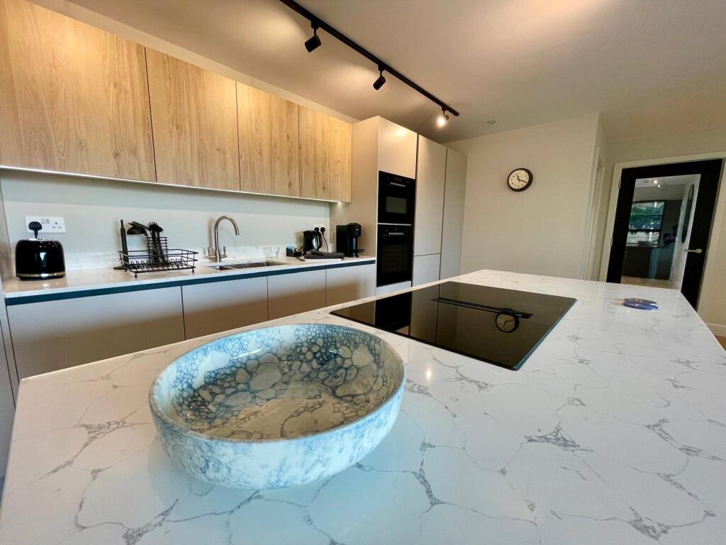 Additional image 10 of Manor Road, Bournemouth, Dorset, BH1