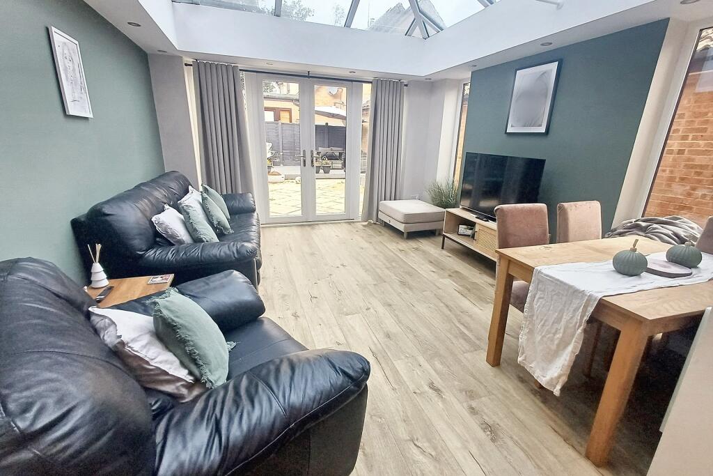 Additional image 7 of Verwood