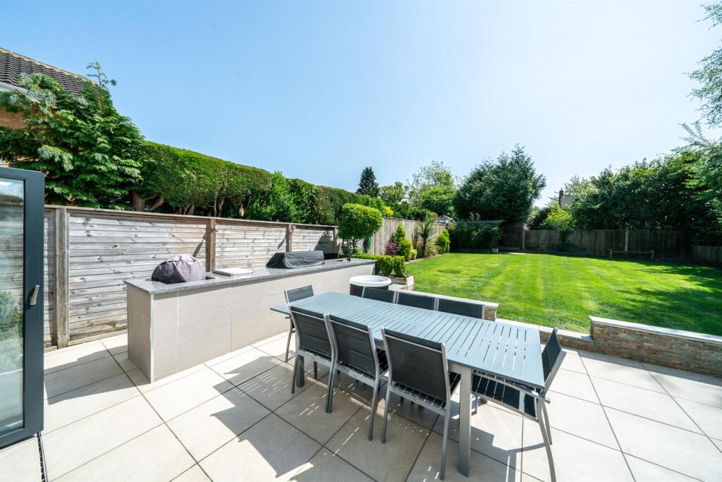 Additional image 31 of Blake Close, St. Albans