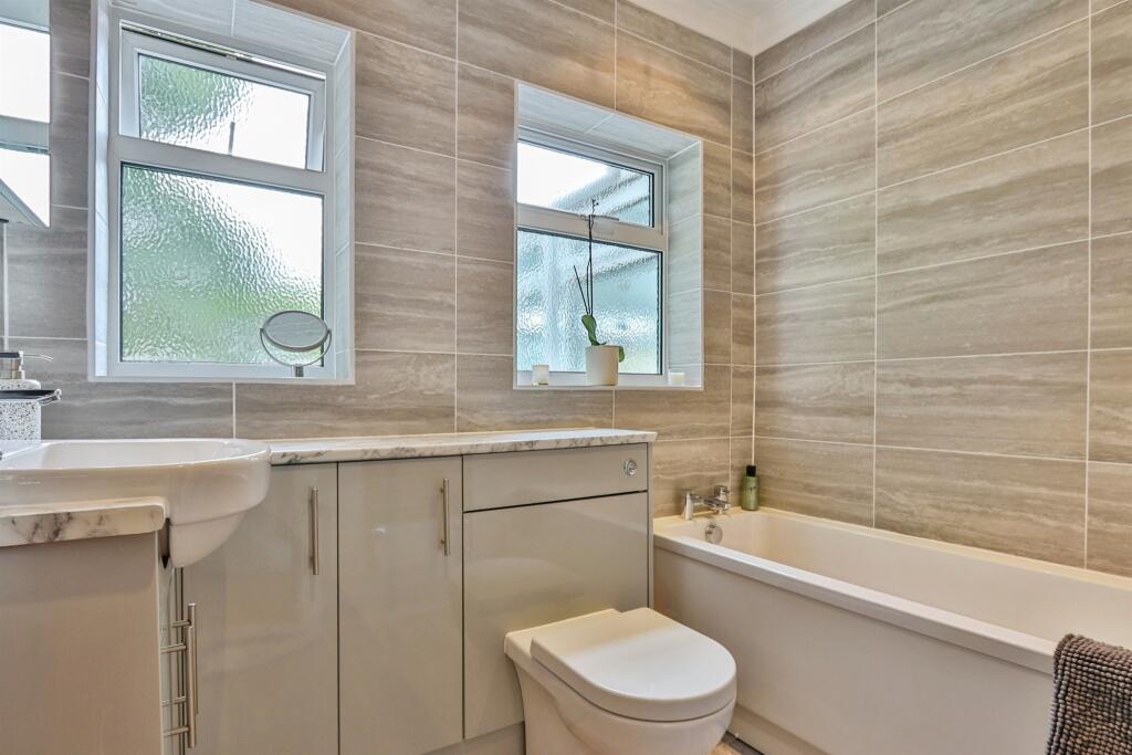 Additional image 18 of Broadwater Avenue, Poole