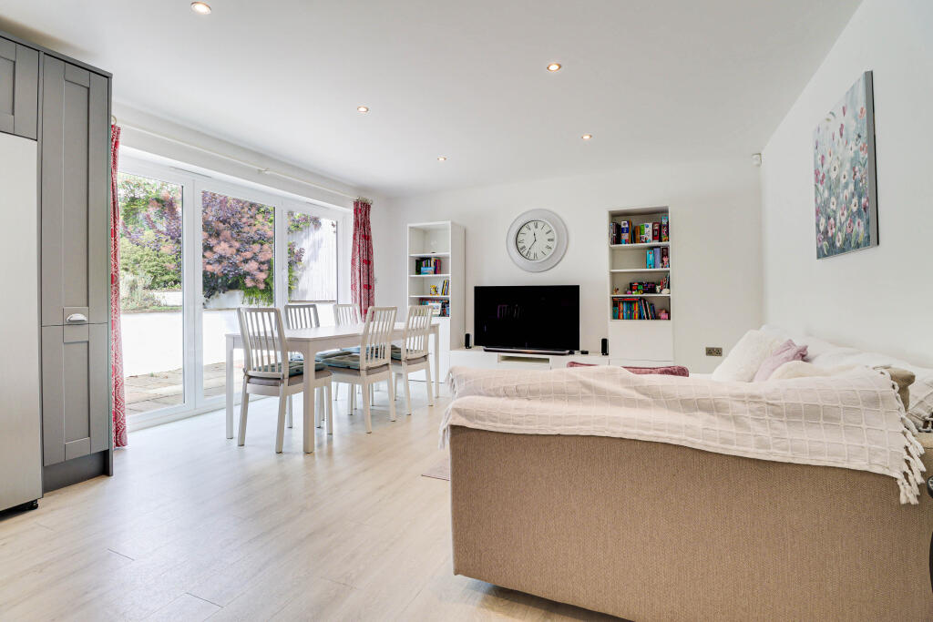 Additional image 16 of Butt Field View, St. Albans, Hertfordshire, AL1