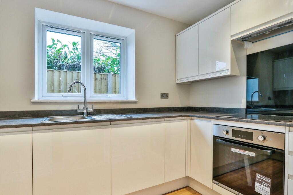 Additional image 5 of Castleton Avenue, Bournemouth, BH10