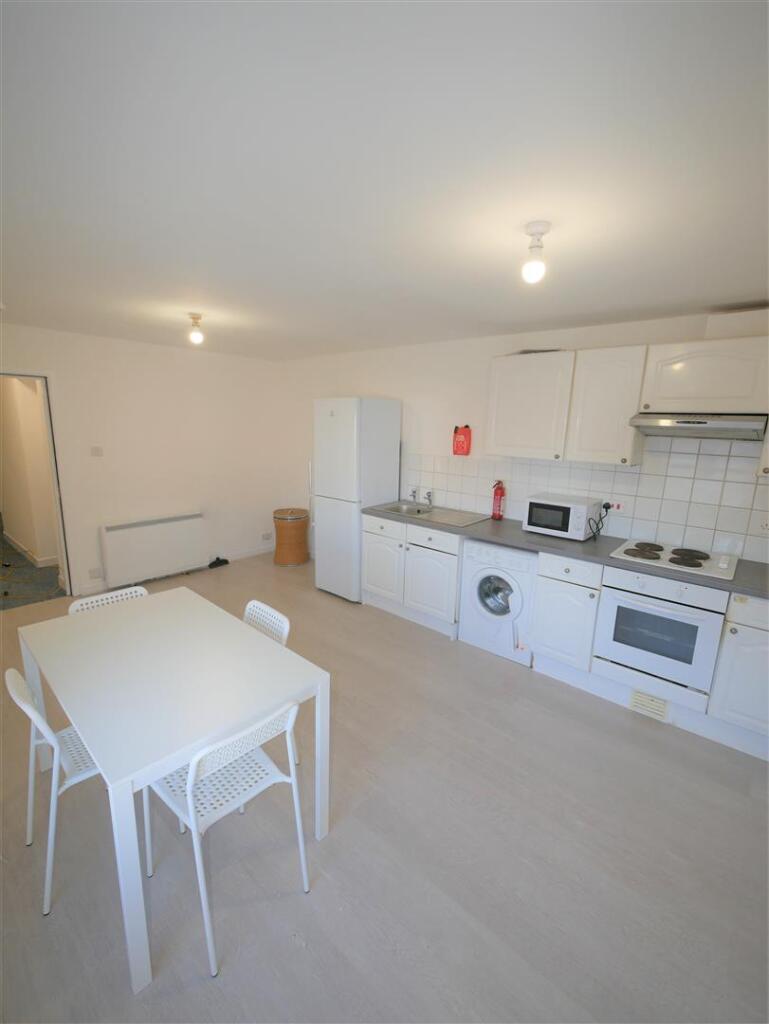 Additional image 2 of Snowdrops, Bournemouth, BH2