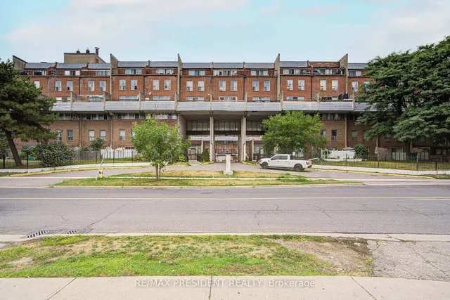 10 Eddystone Ave Unit 250