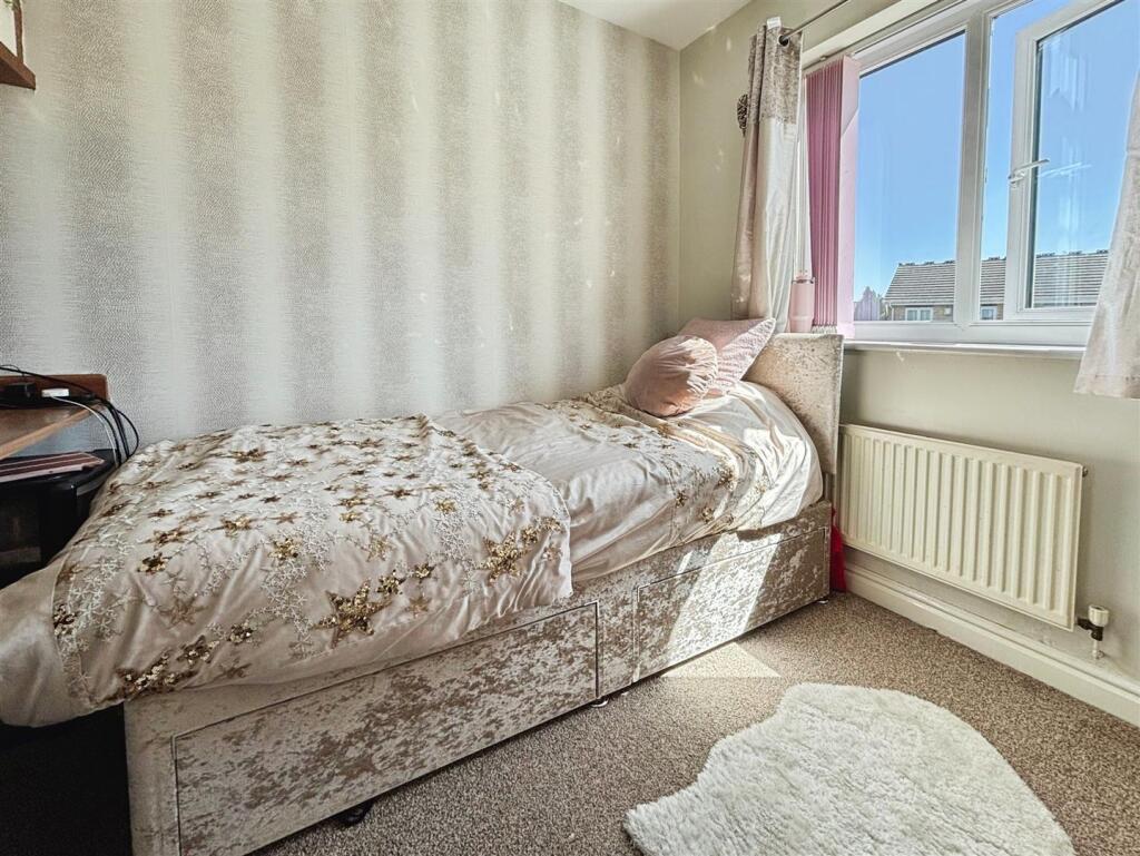 Additional image 19 of Scholars Walk, Bradford, BD2 3AF