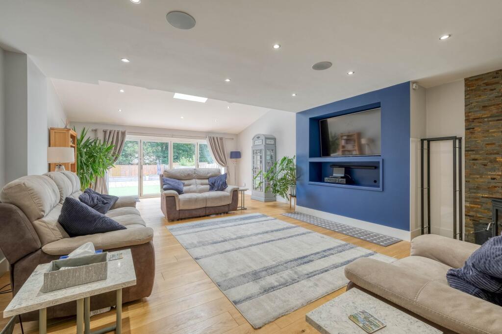 Additional image 34 of Birmingham Road, Marlbrook, B61