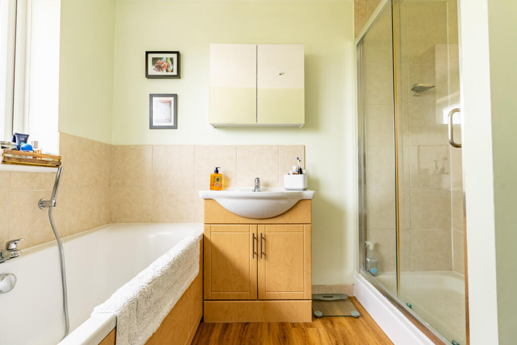 Additional image 17 of Saberton Close, Redbourn, St. Albans, Hertfordshire, AL3