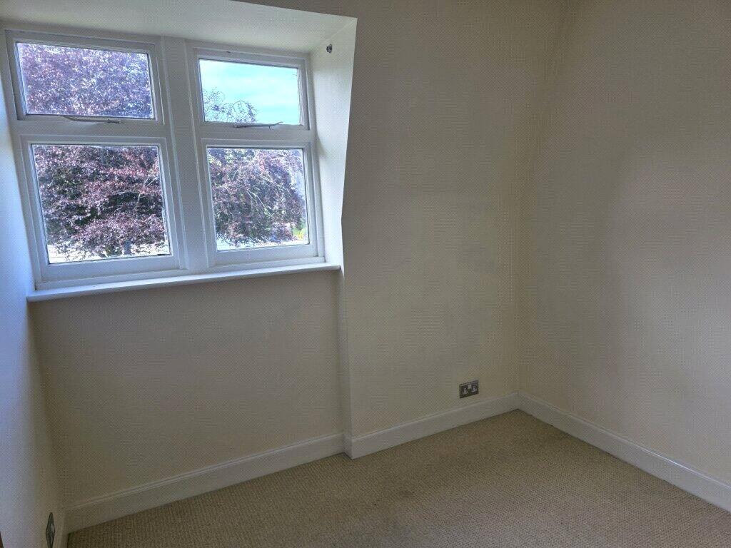 Additional image 10 of Flat 15, Royal Court, Queens Road, Aberdeen, AB15 4ZX