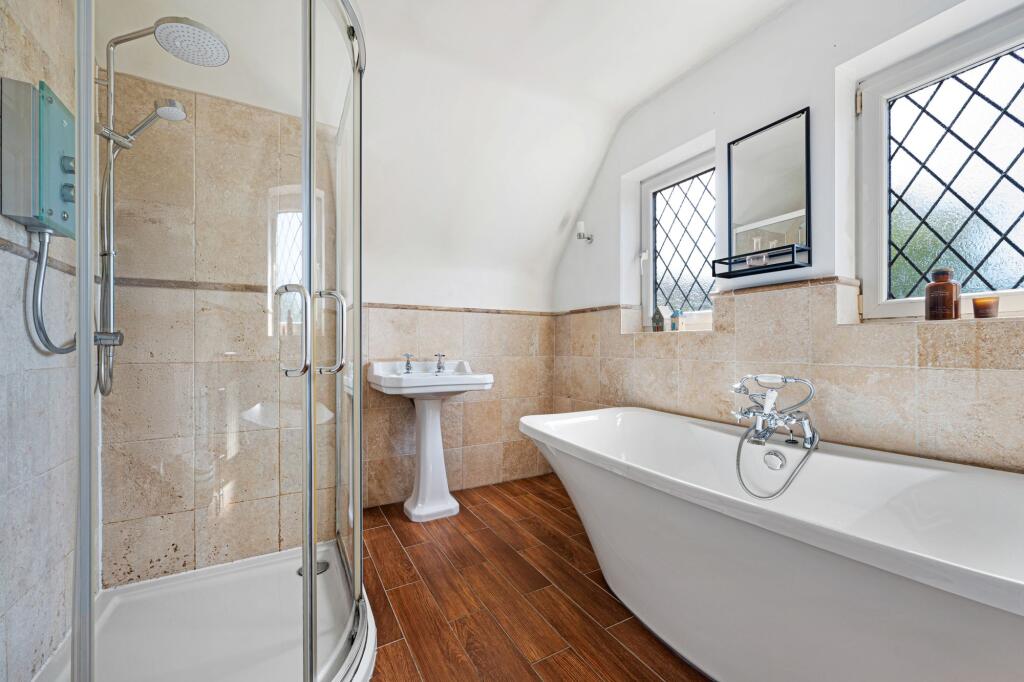 Additional image 31 of Vale Coppice, Ramsbottom, BL0 9 | Impressive 5-Bedroom Detached with Open-Plan Kitchen, Private Garden & Garage