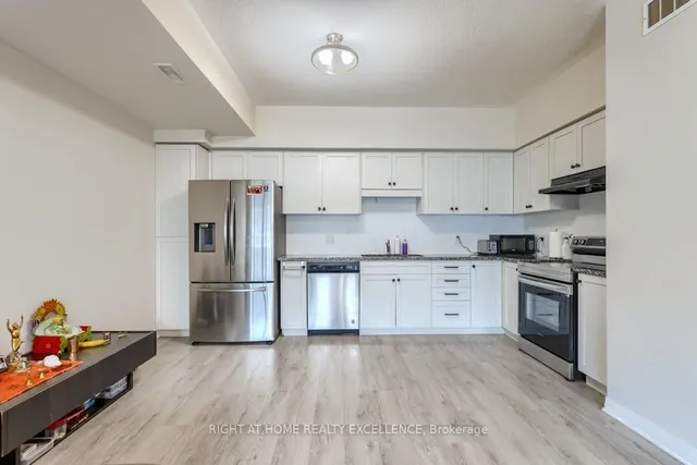 Additional image 4 of 4 VISIONARY Ave Unit 4