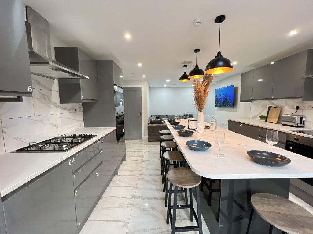 42 George Road, B29 6AH