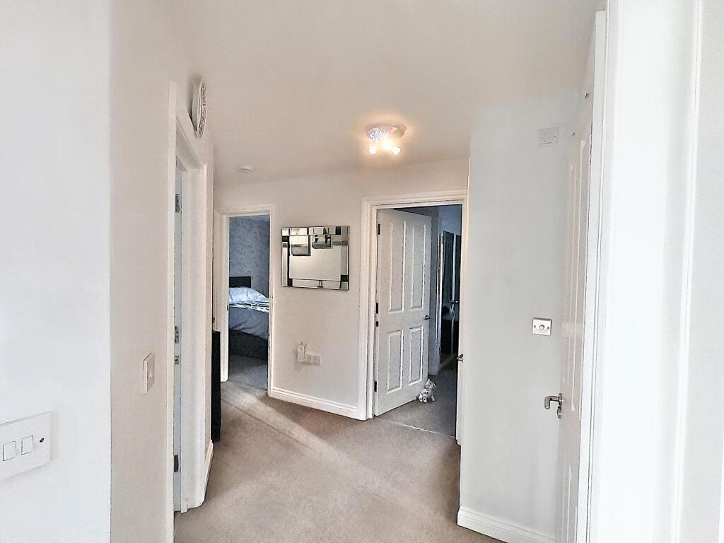Additional image 14 of Central House, Central Avenue, Telscombe Cliffs, BN10 7LJ